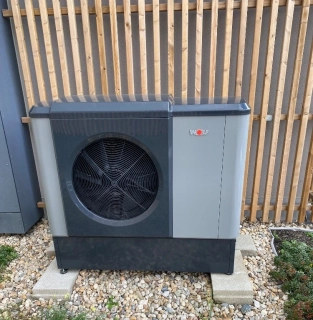 Prémiové tepelné čerpadlo Wolf CHA-Monoblock 7kW/400V a AM modulem s vnějším snímačem